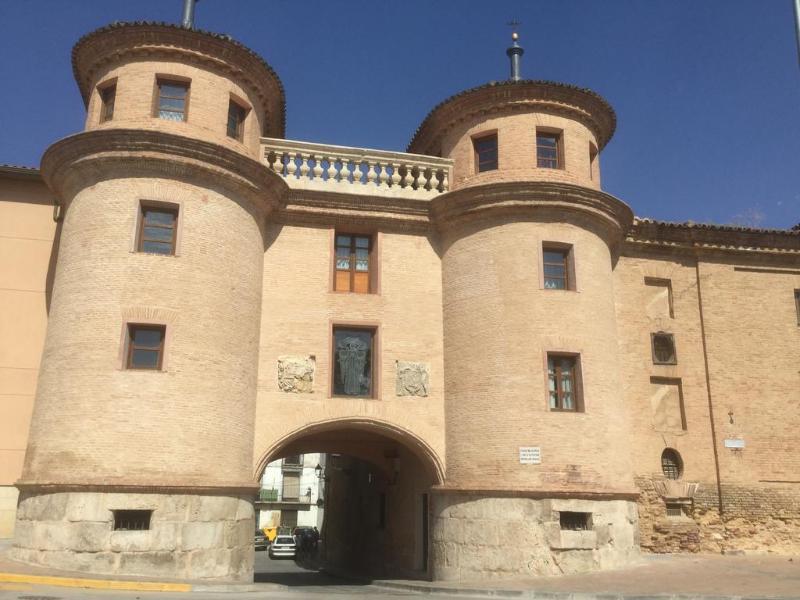 Globales Castillo De Ayud Calatayud Bagian luar foto